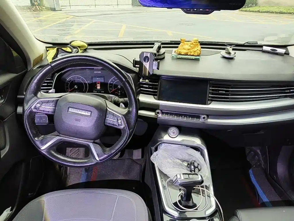 Photo 12 - Haval H6