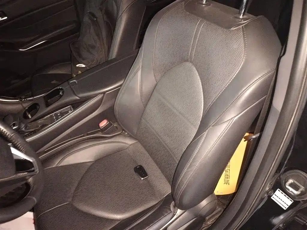 Toyota Avalon 2023 Dual Hybrid 2.5L Aspiration Edition фото 11