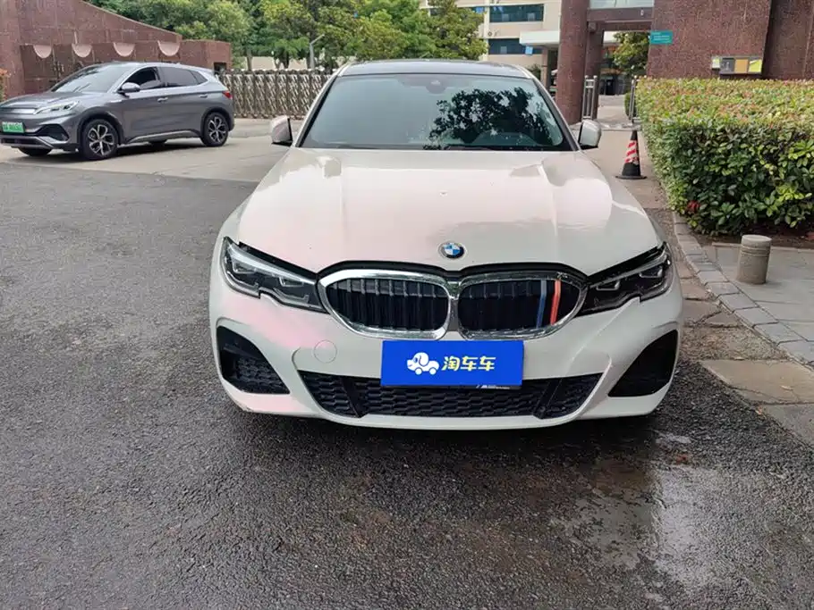 BMW 3 Series 2021 325Li M Sport Package фото 2