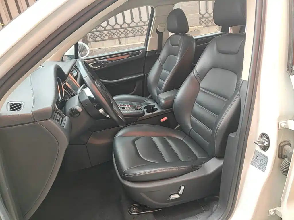 Zotye SR9 2018 2017 2.0T Auto Ultimate Heart Edition
