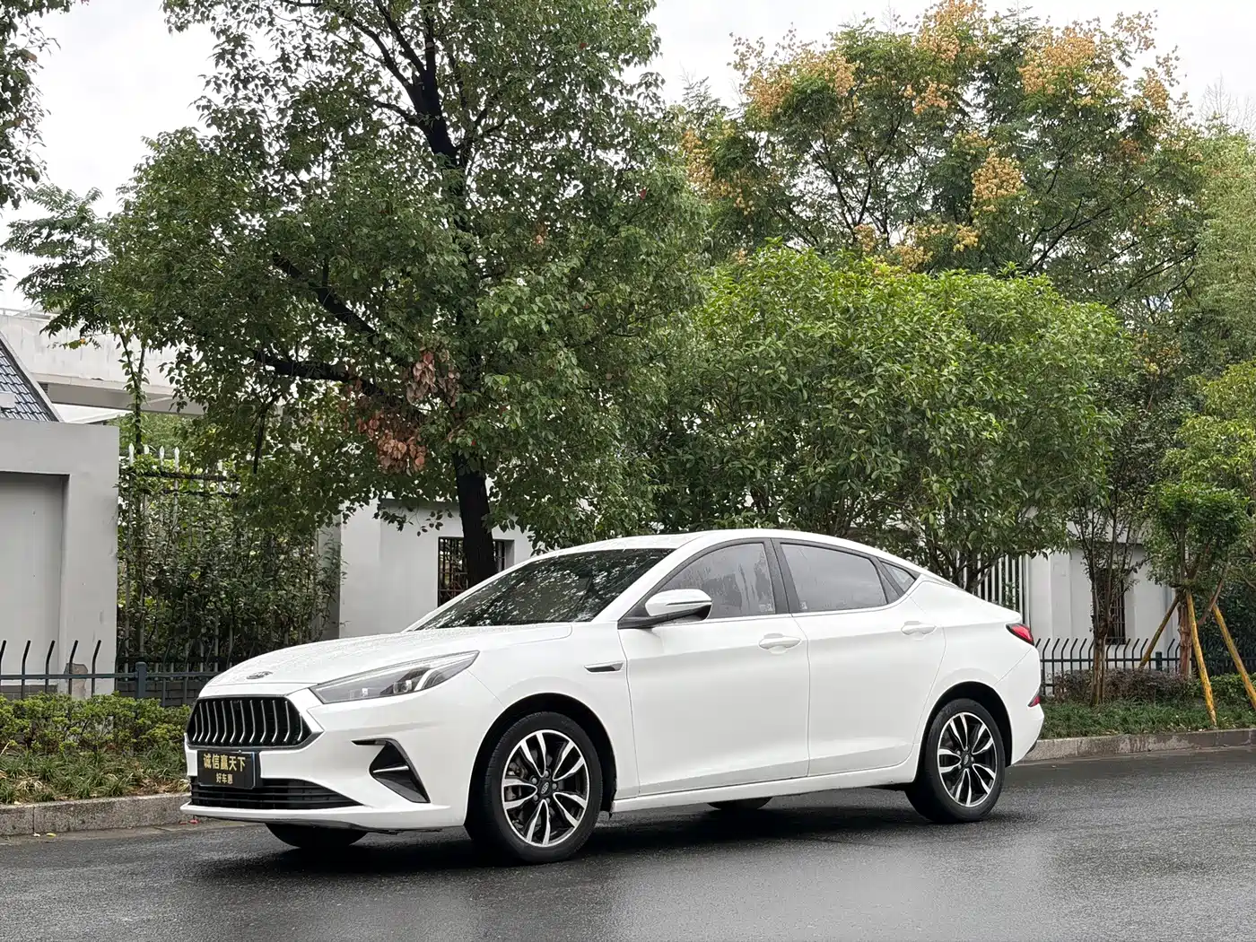 2021 JAC JAC J7