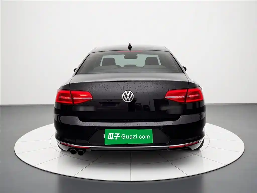 Volkswagen Magotan 2018 330TSI DSG Leading фото 6