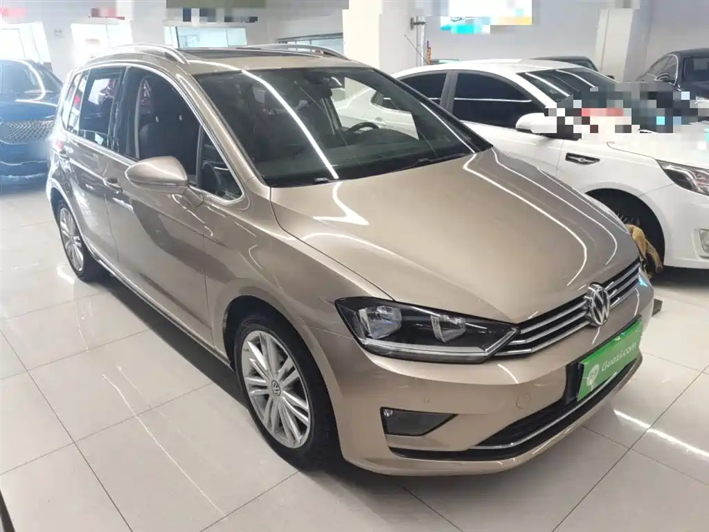 Volkswagen Golf Sportsvan 2018 230TSI Automatic Luxury фото 4