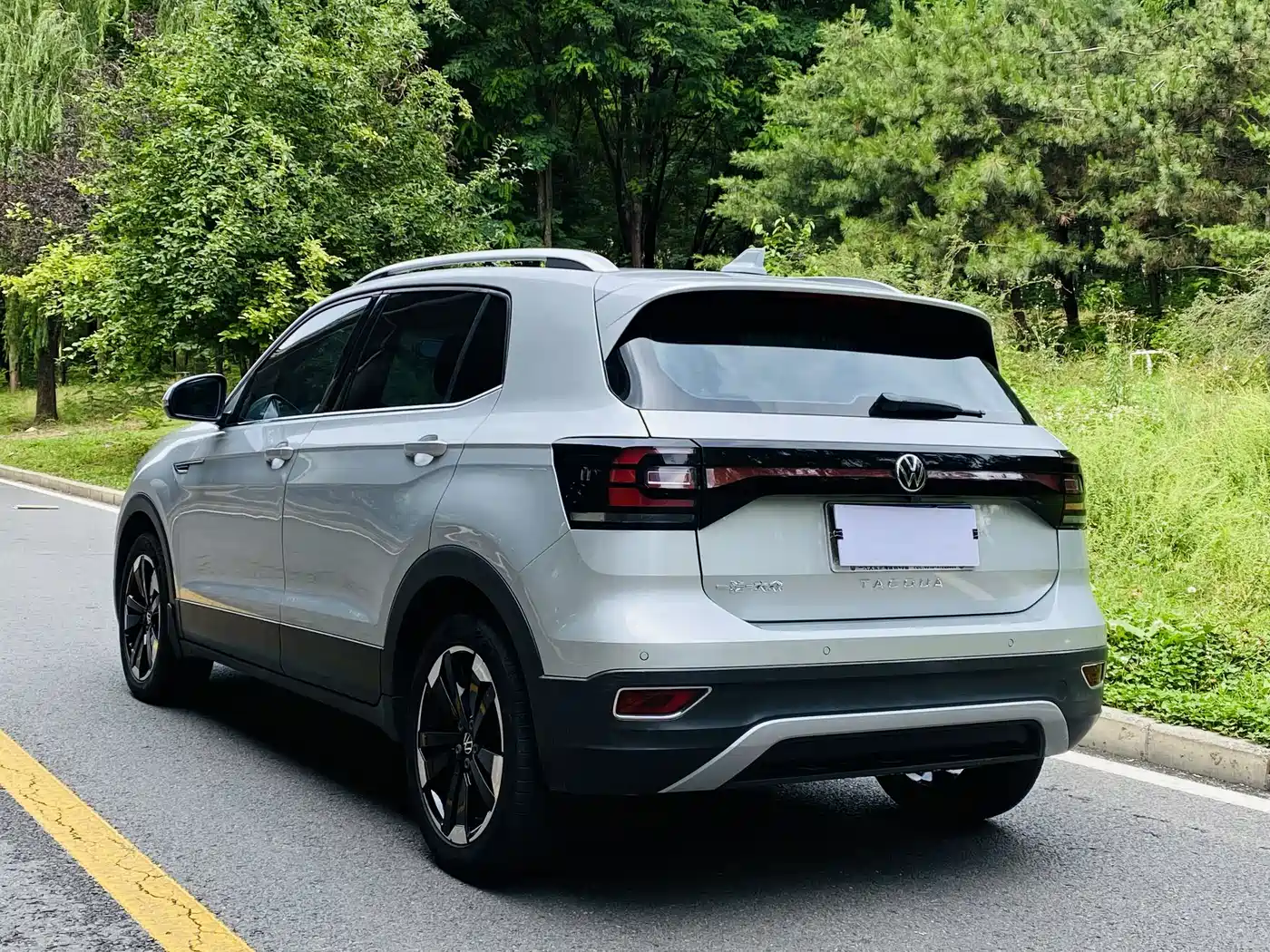 Volkswagen Tanying 2020 1.5L Automatic Joy Edition фото 14