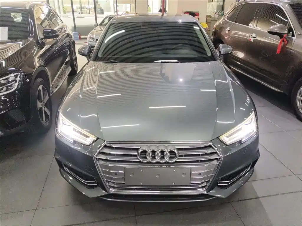 Audi A4L 2018 30th Anniversary 40 TFSI Fashion фото 3