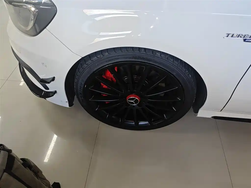 Mercedes-Benz A-Class AMG (Import) 2014 AMG A 45 4MATIC фото 25