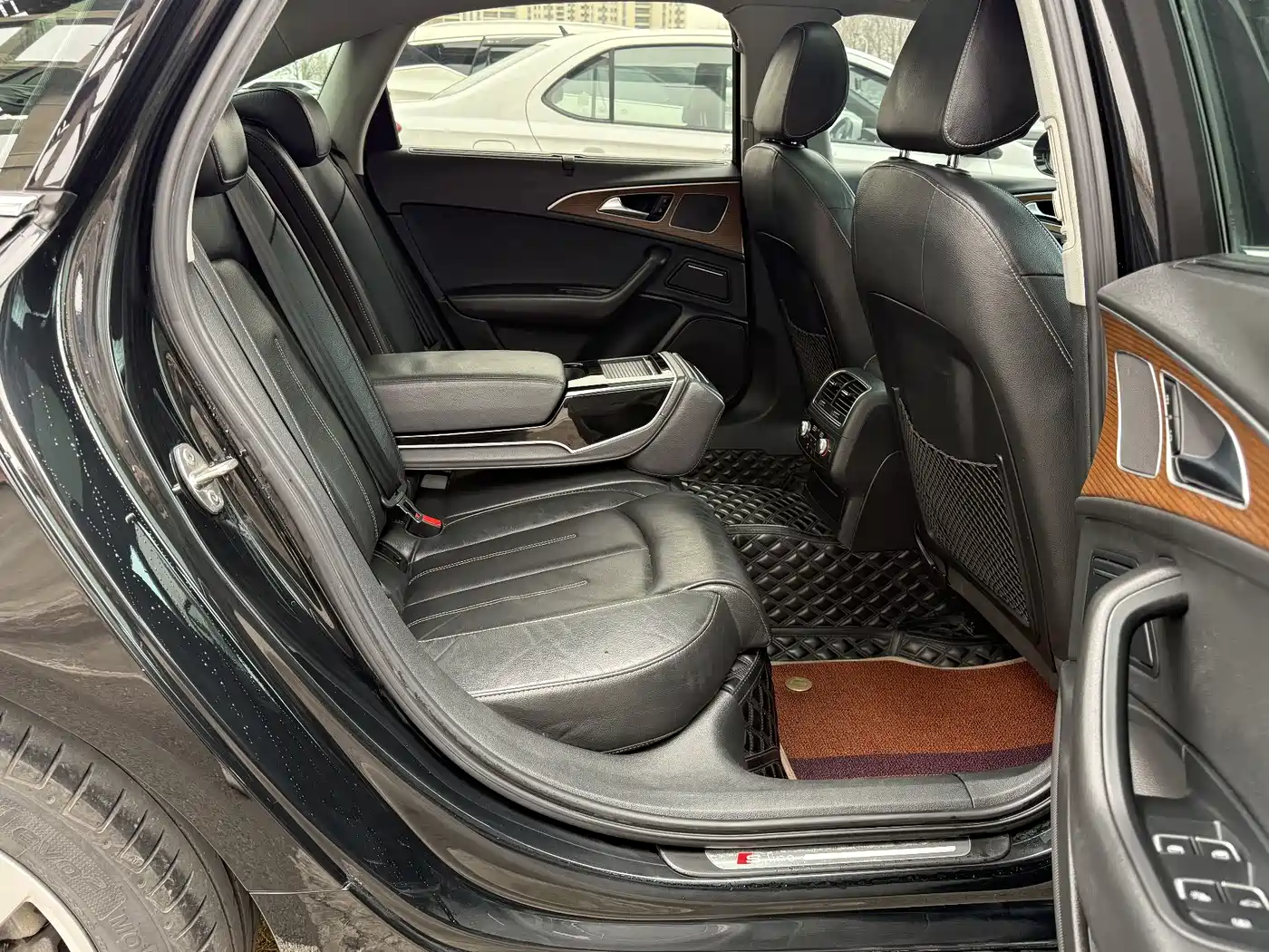Audi A6L 2018 30th Anniversary 30 FSI Style фото 17