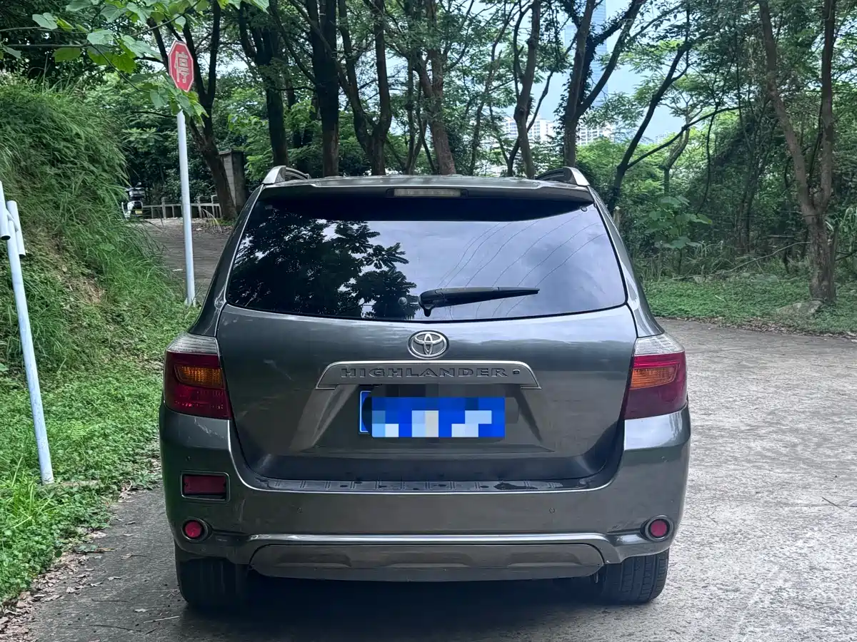 Toyota Highlander 2009 2009 2.7L 2WD 7-seater Luxury Edition