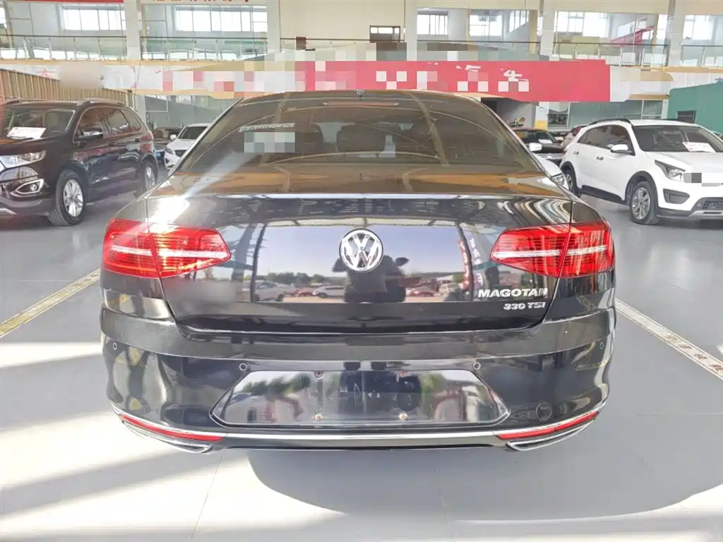 Volkswagen Magotan 2019 330TSI DSG Luxury Class China VI фото 6