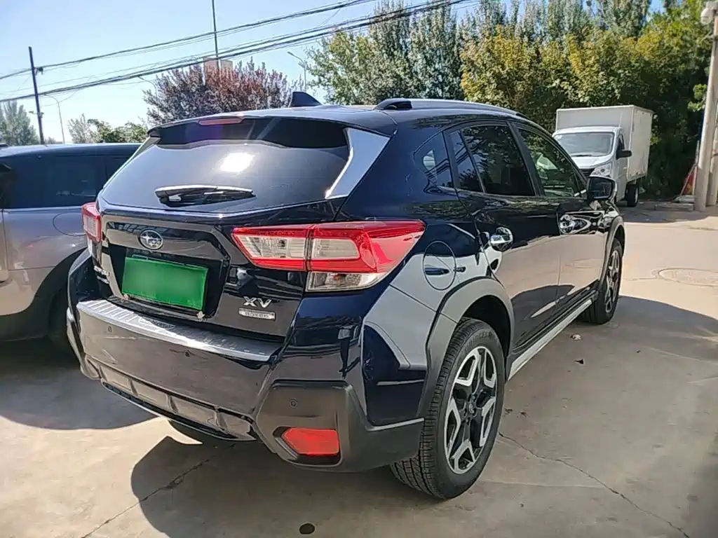 Photo 7 - Subaru XV