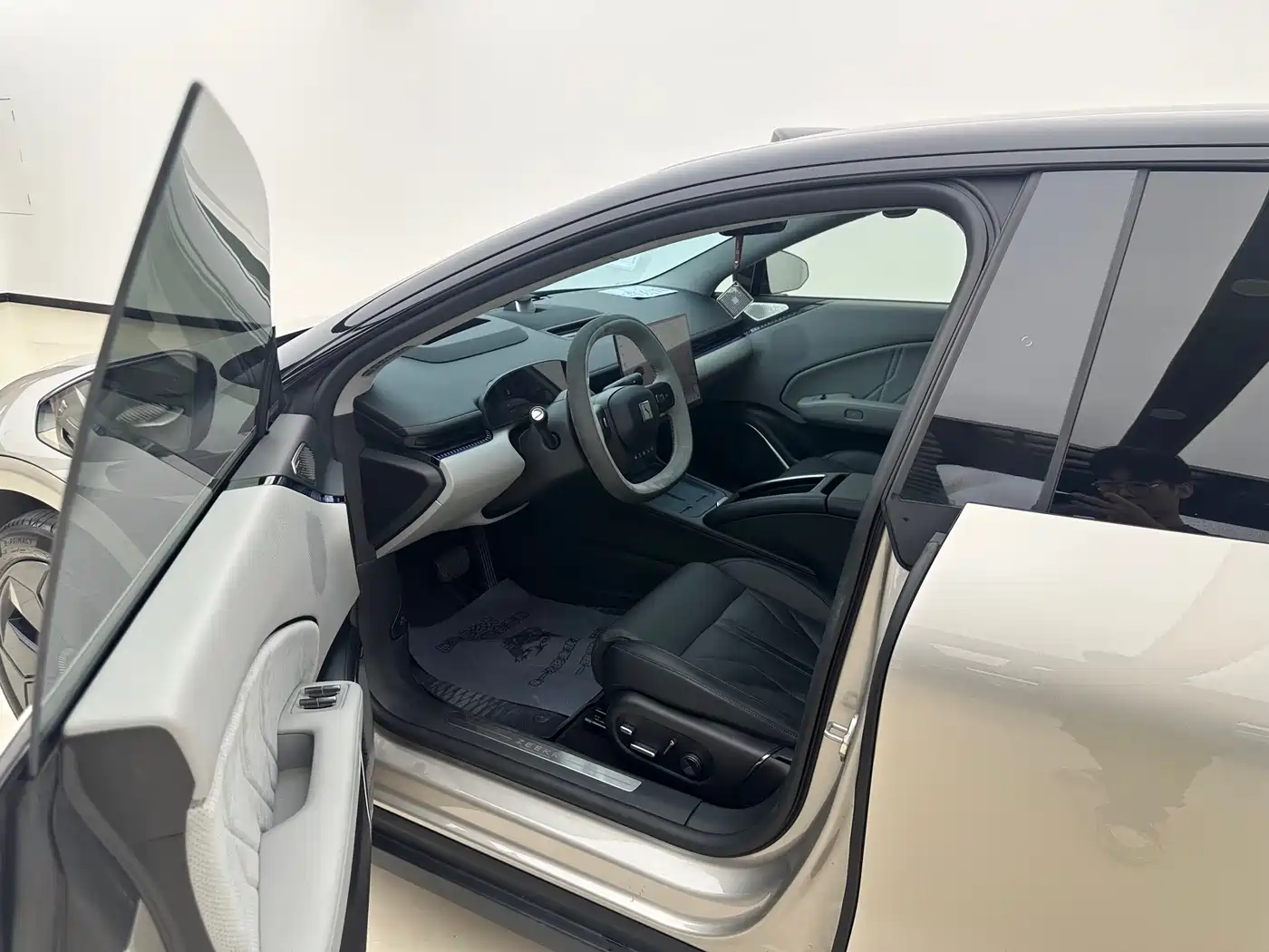 ZEEKR EXTREME KRYPTON 007