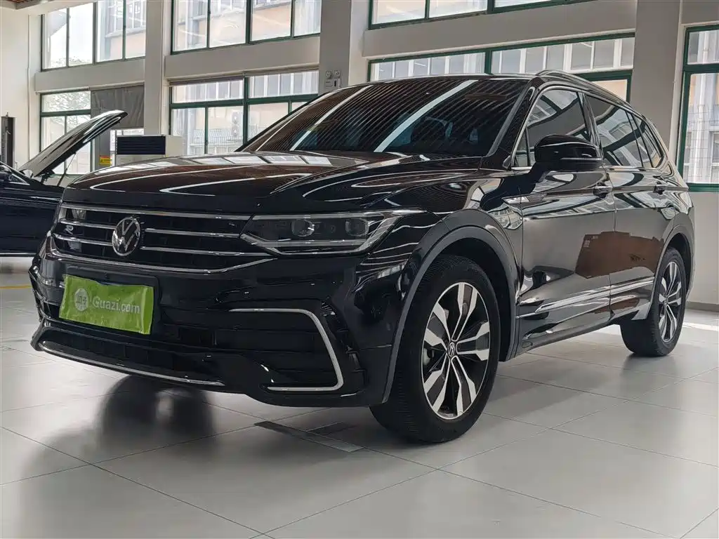 Volkswagen Tiguan L 2024 330TSI Automatic 2WD R-Line Premium Enjoyment Edition
