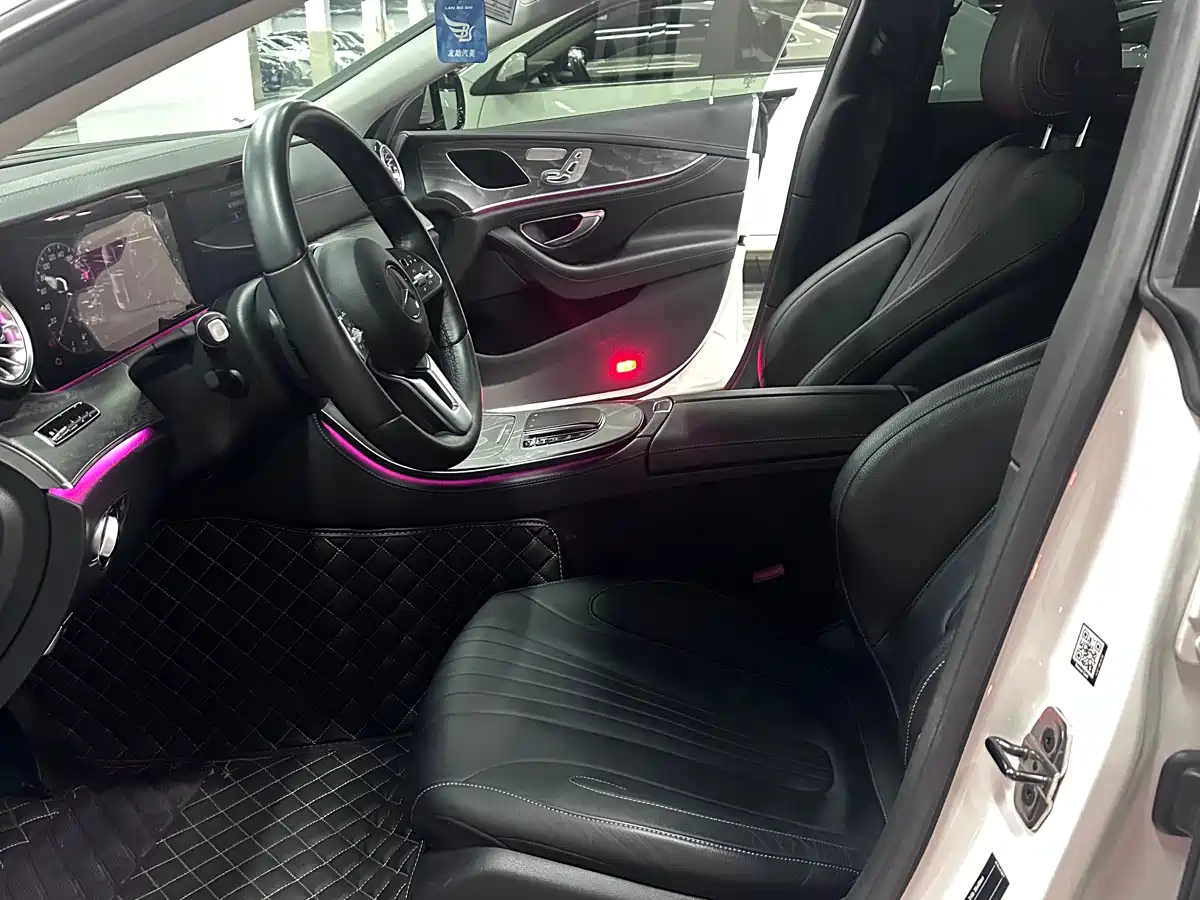 MERCEDES-BENZ CLS