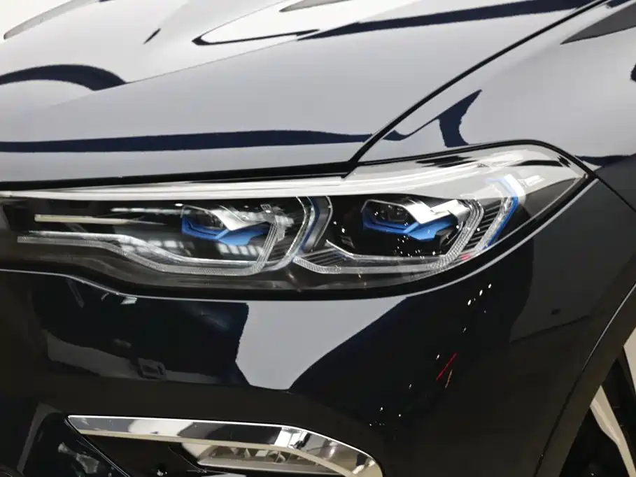 BMW X7 2022 2021 Facelift xDrive40i Premium M Sport Package