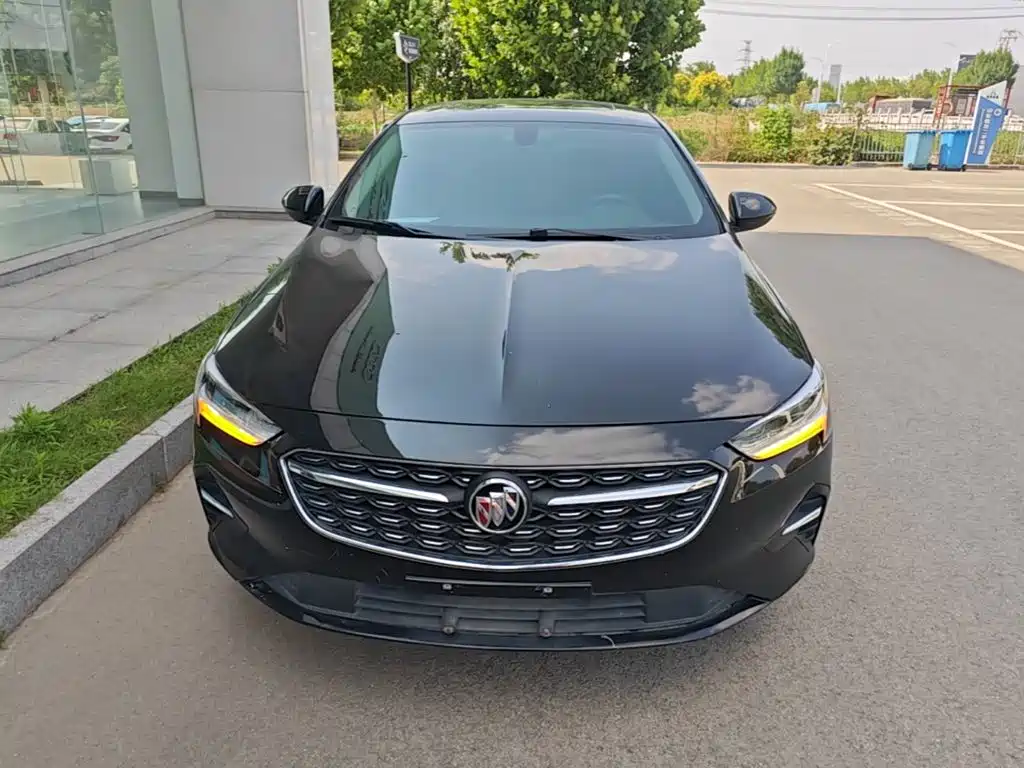 BUICK REGAL