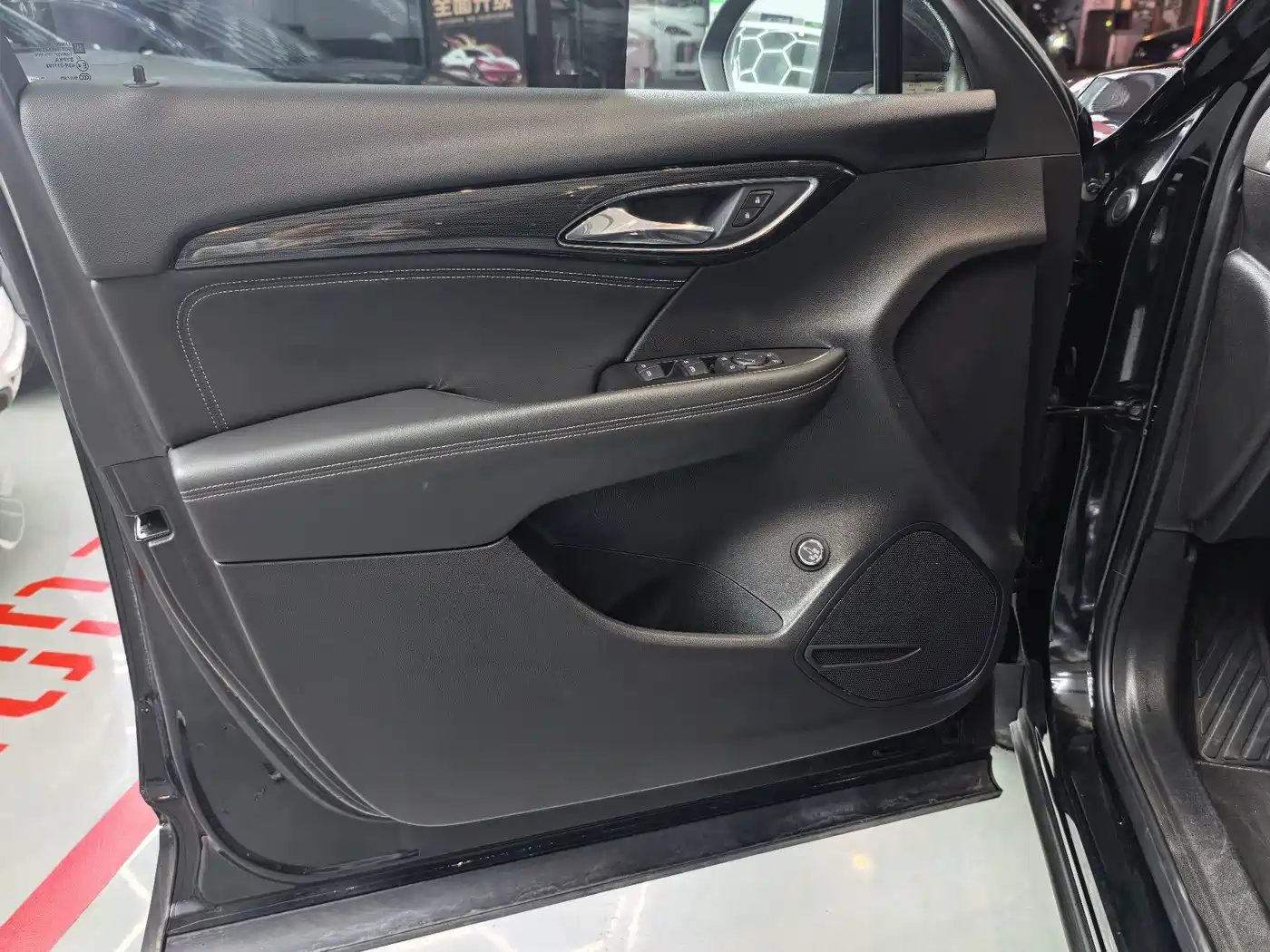 Buick Envision Plus 2023 2022 Enclave Plus 652T 5-Seater Luxury