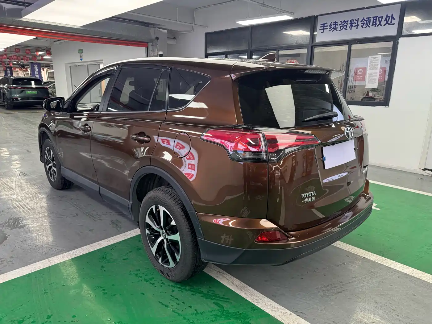 Toyota RAV4 Rongfang 2019 2.0L CVT 2WD Pioneer Version China V фото 9