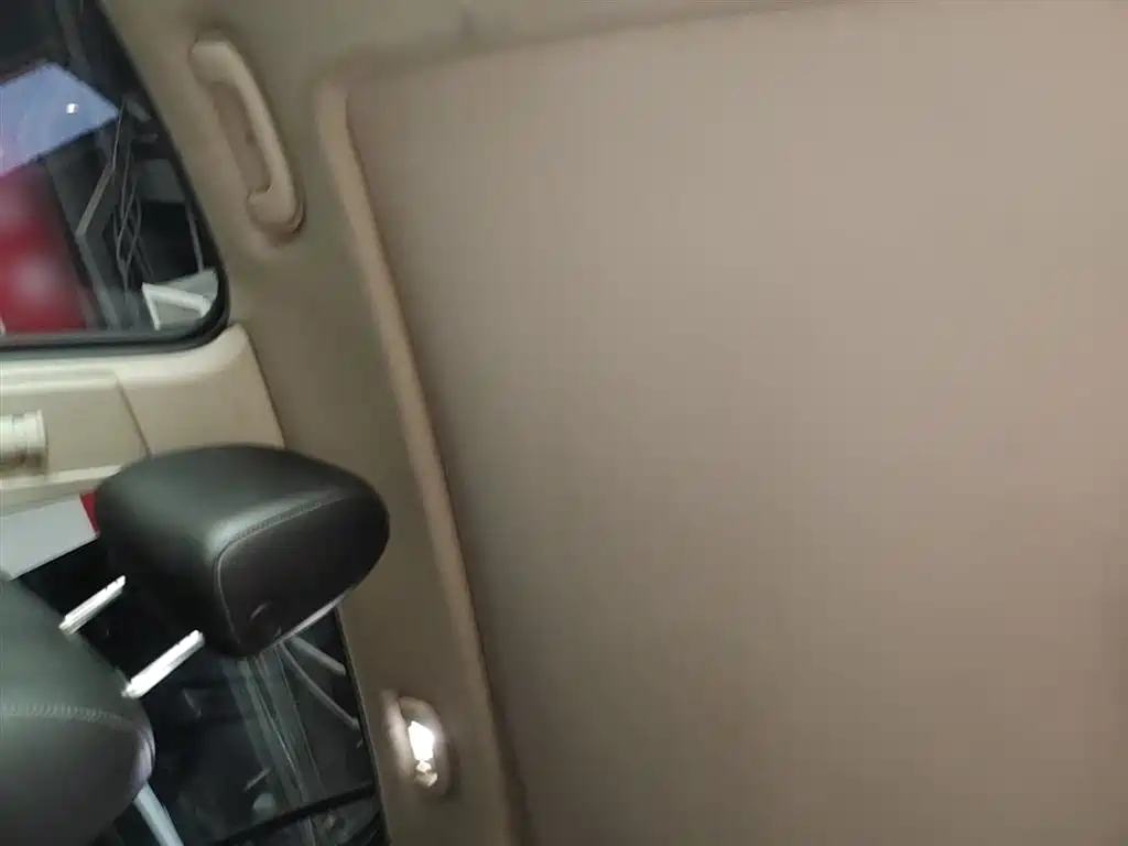 Buick Envision Plus 2016 20T 2WD Leading фото 18