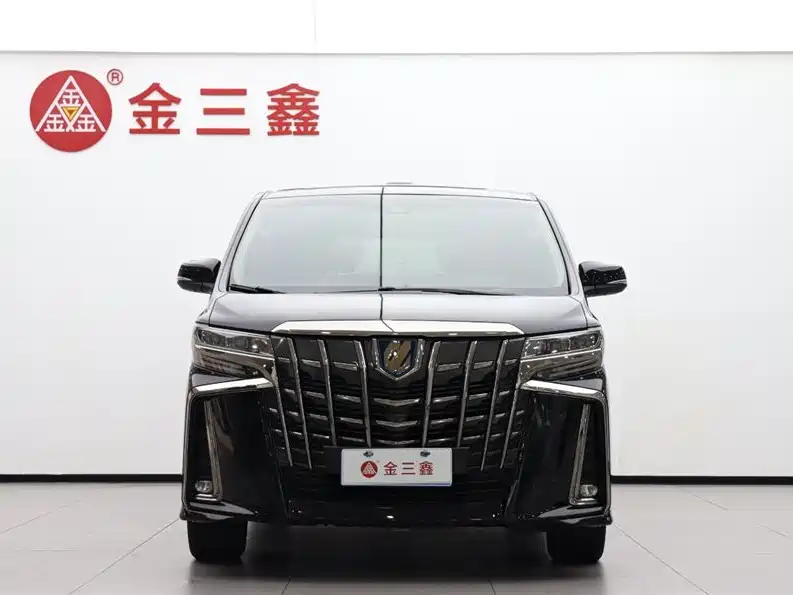 Toyota Alphard 2023 Dual Hybrid 2.5L Ultimate Gold Edition фото 4