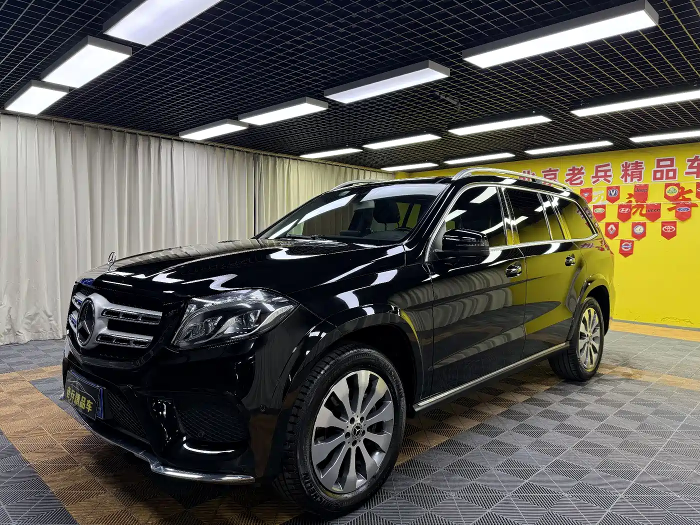 Mercedes-Benz GLS 2018 GLS 400 4MATIC Luxury