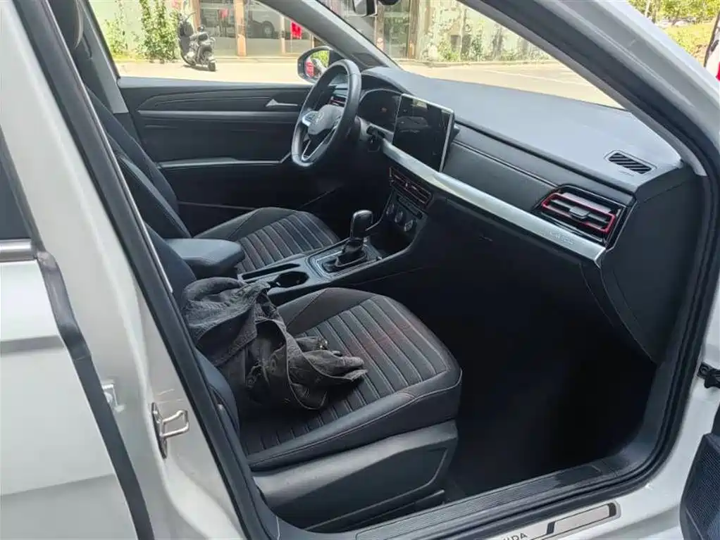 Volkswagen Lavida 2023 280TSI DSG Starlight Comfort Edition фото 5