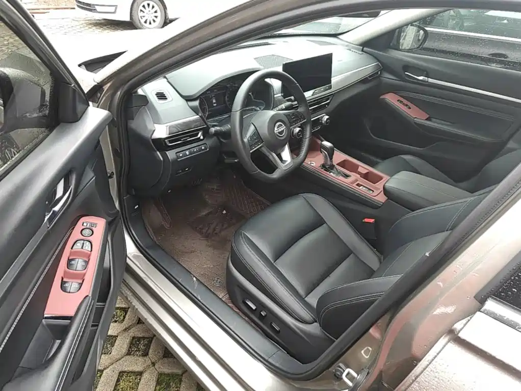 Nissan Teana 2025 2022 2.0L XL-TLS Comfort Edition