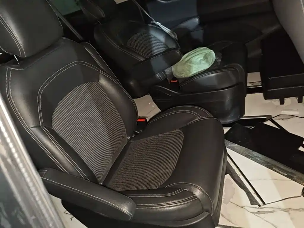 SAIC Maxus Maxus G10 2019 2018 PLUS 2.0T Auto Smart Enjoyment Edition