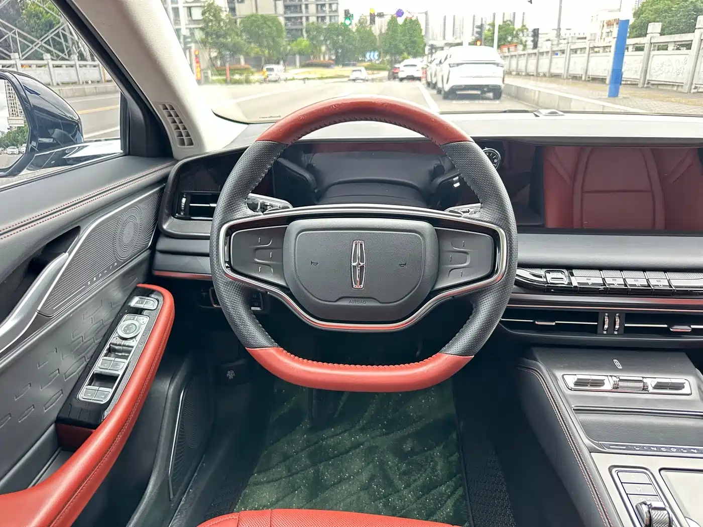 LINCOLN Z