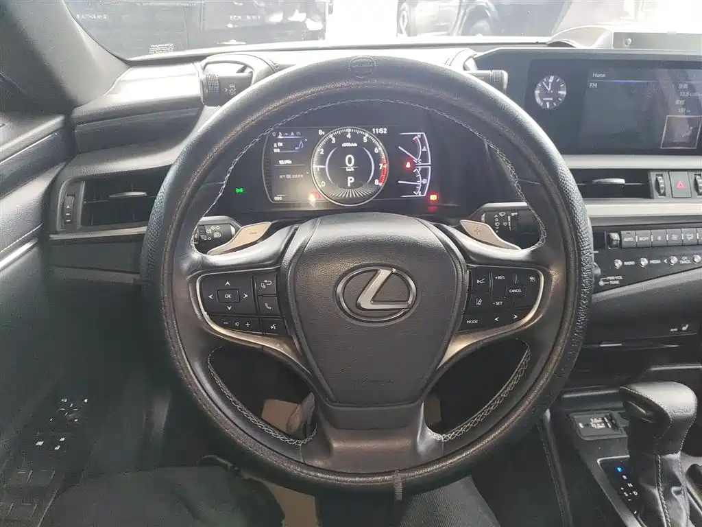 Lexus ES 2018 260 Excellence Edition China V фото 11