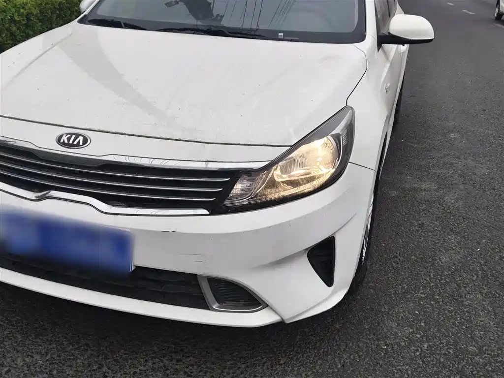 Kia Forte 2018 1.6L Automatic Smart Connect Value-Connect фото 24