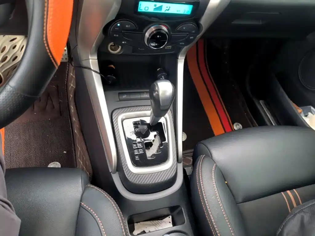 BYD Yuan 2018 2017 1.5L Auto Cool Connect