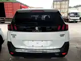 Photo 6 - Peugeot 5008