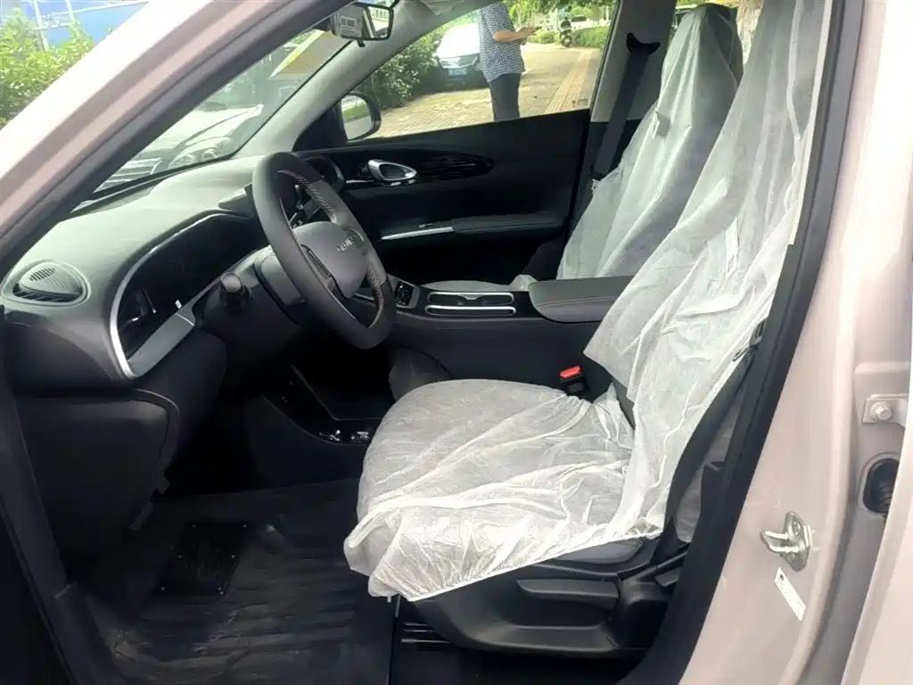 Geely Galaxy Starry Wish 2026 Edition 310km Youth Version фото 15