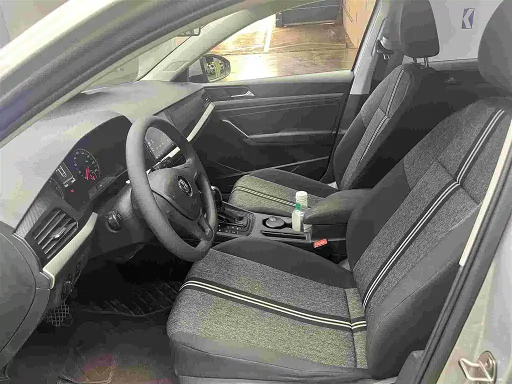 Volkswagen Lavida 2019 1.5L Automatic Trend Edition China VI фото 4