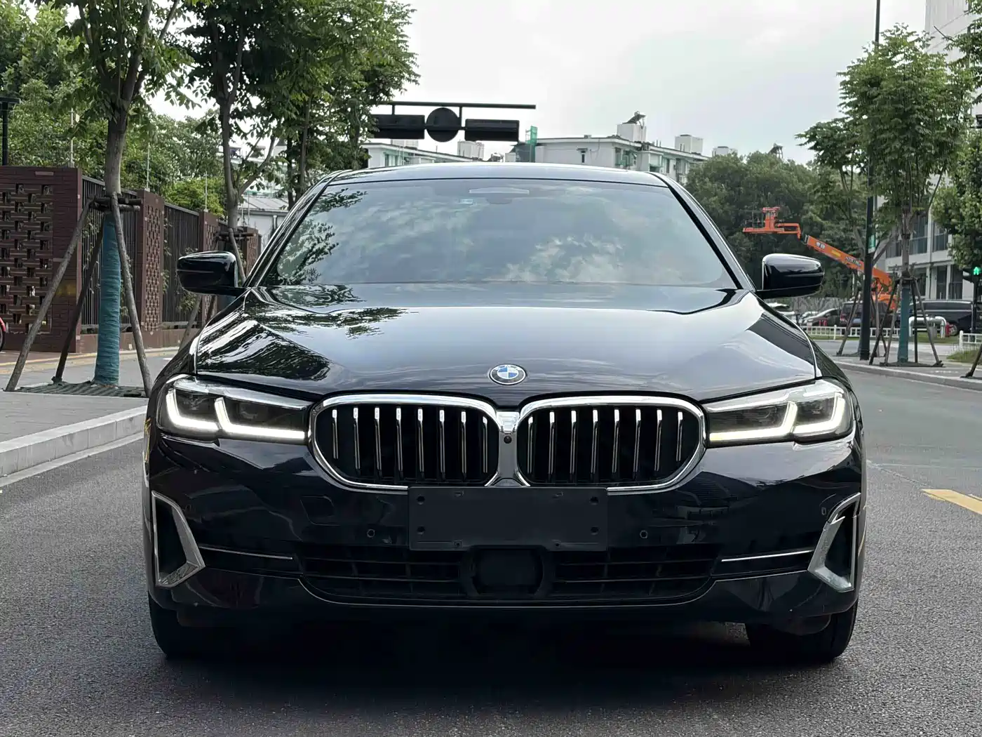 BMW 5 Series 2022 Facelift 530Li Executive Luxury Package фото 2