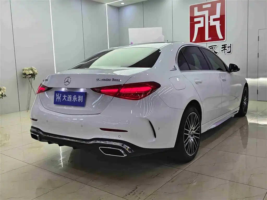 Mercedes-Benz C-Class 2024 C 260 L Sport фото 6