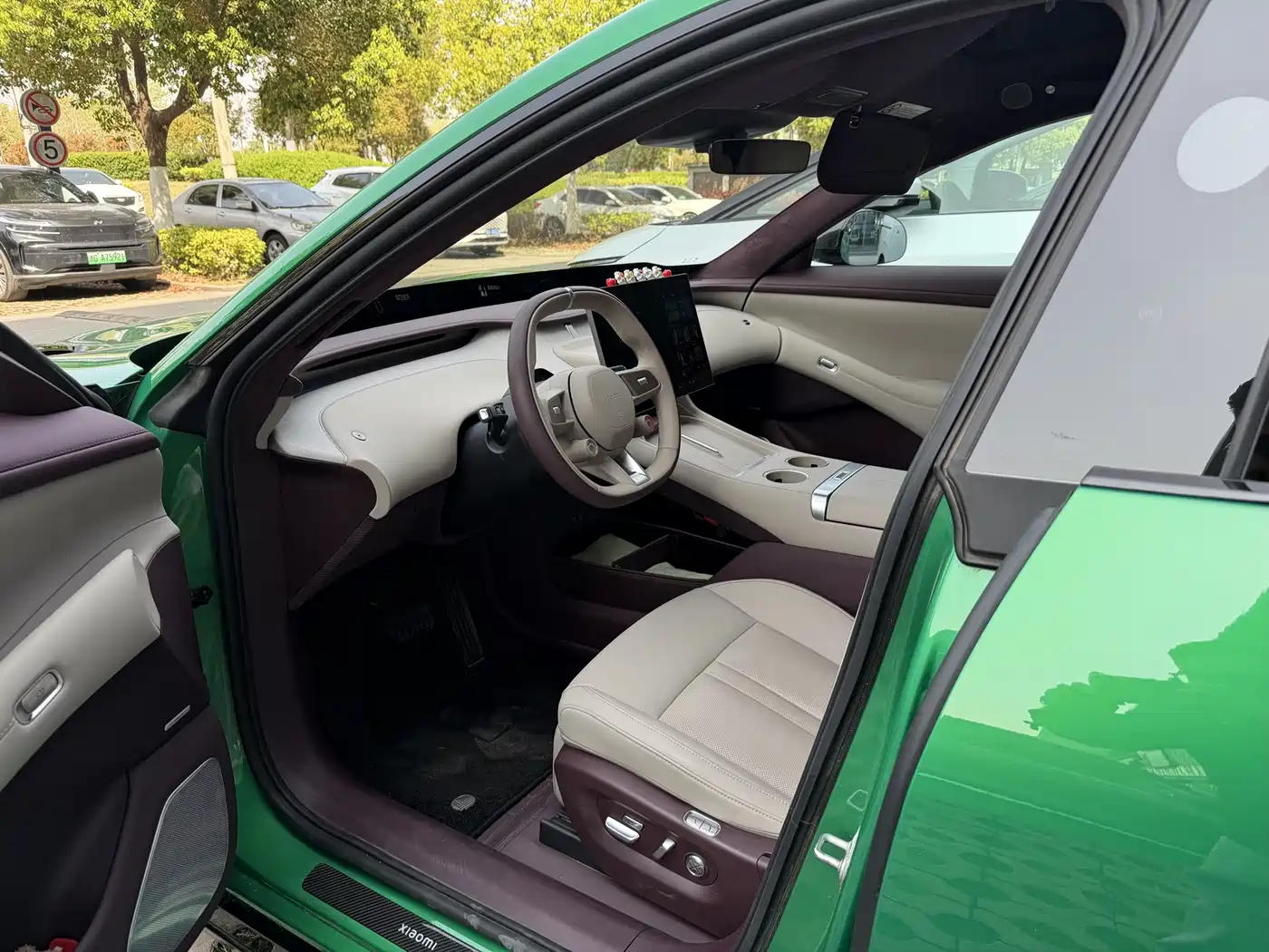 XIAOMI CAR XIAOMI YU7