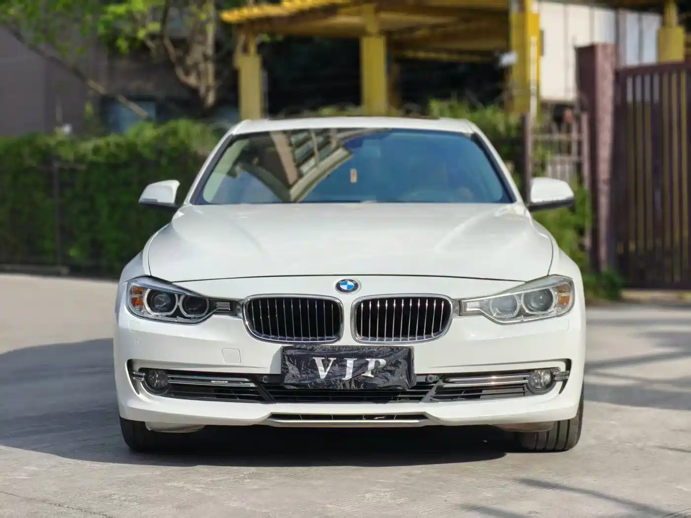BMW 3 Series 2013 320Li Luxury Design Package фото 2