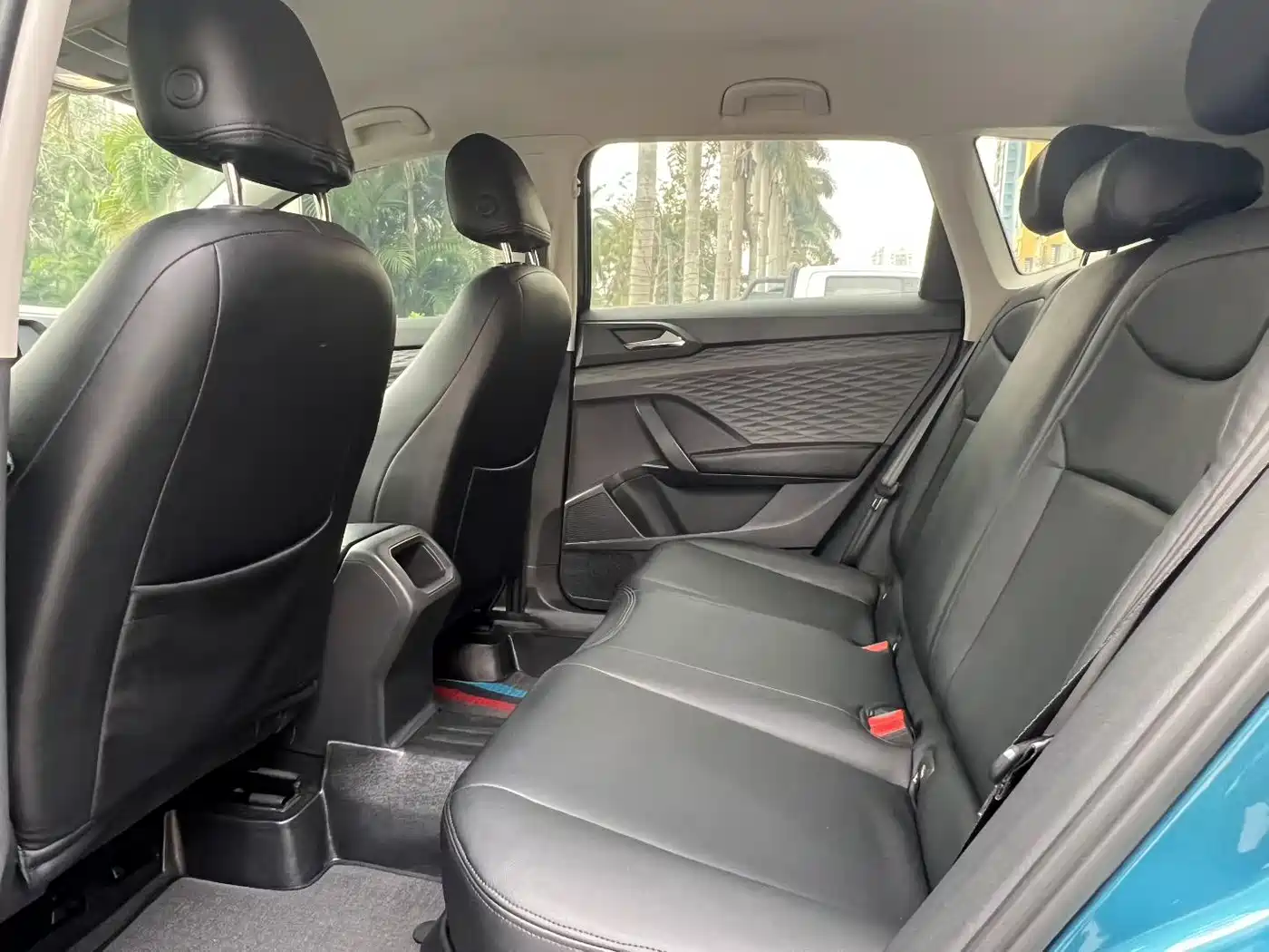 Volkswagen Tharu 2021 Model 280TSI 2WD Trend Edition фото 6