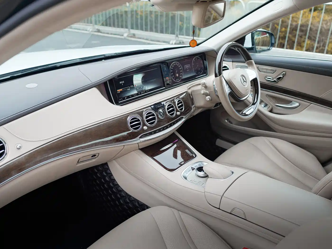 Mercedes-Benz S-Class 2014 S 320 L Business фото 4