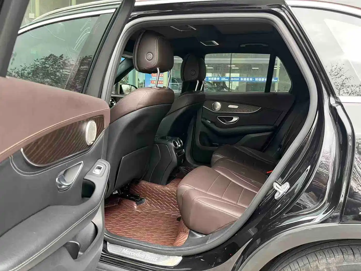 Mercedes-Benz GLC 2020 GLC 260 L 4MATIC Luxury фото 8