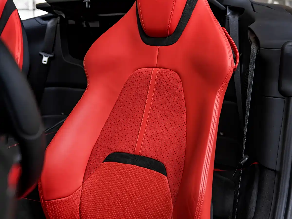 FERRARI ROMA