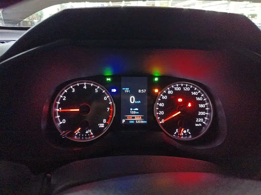 Toyota Wildlander 2021 2.0L CVT 2WD Luxury Edition фото 8