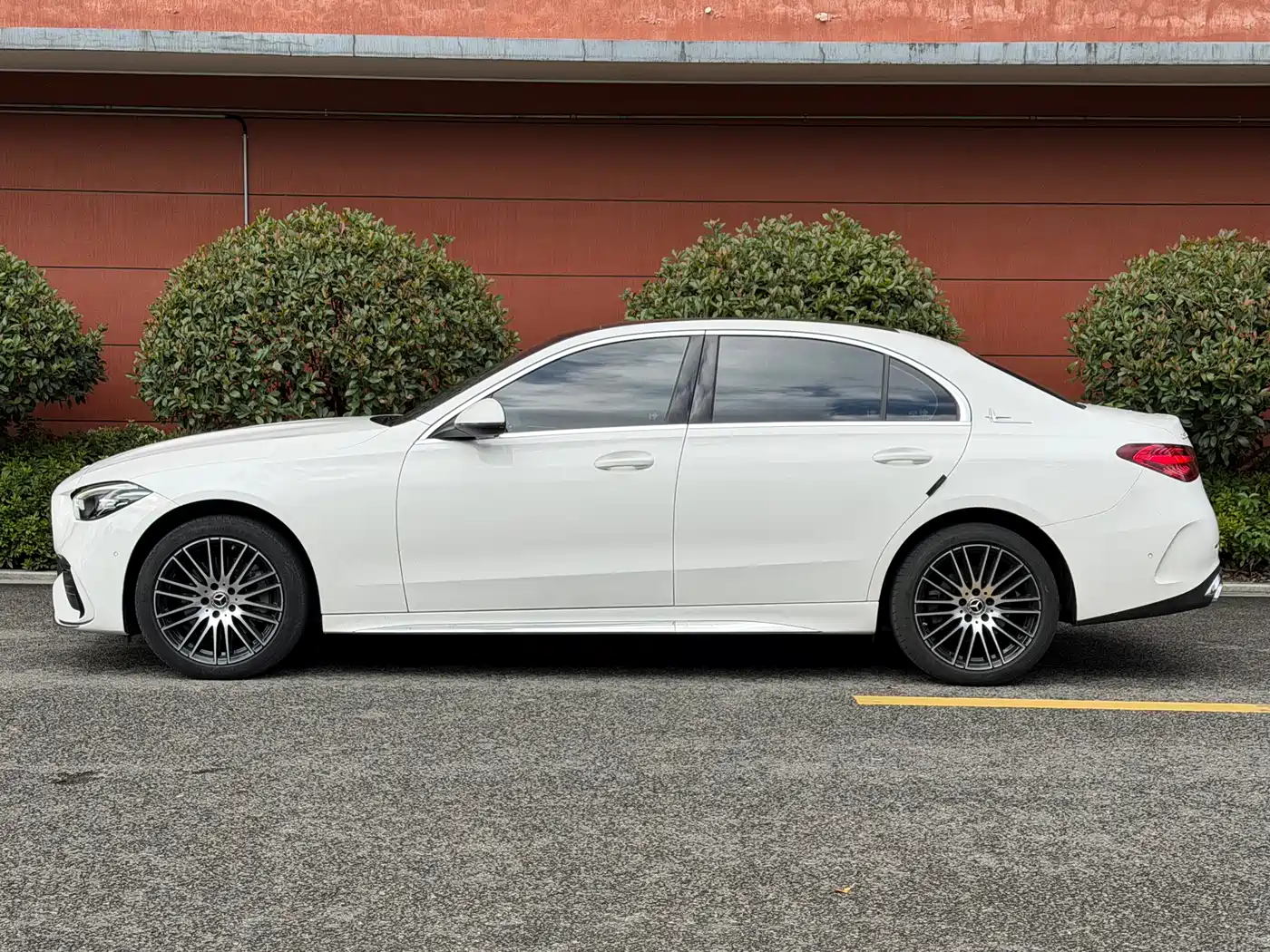 Mercedes-Benz C-Class 2025 C 260 L Sport Edition фото 12