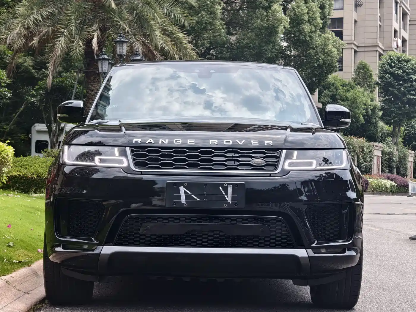 Land Rover Range Rover Sport PHEV 2018 Model P400e фото 2
