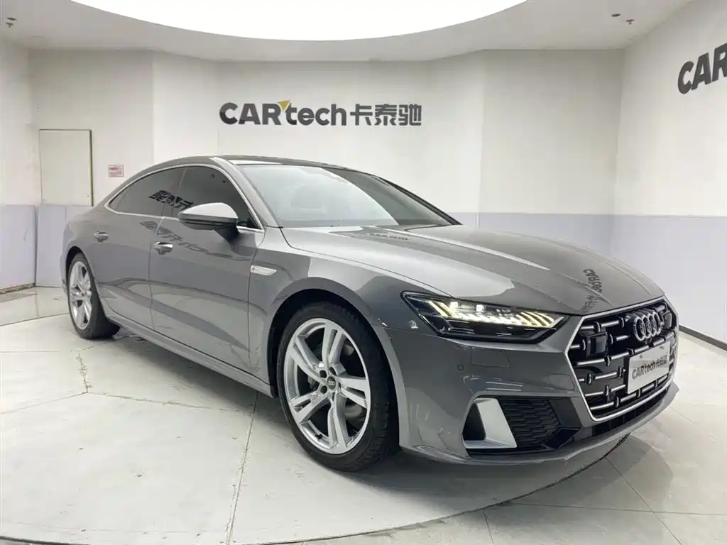 Audi A7L 2022 45 TFSI S-line Future Dream Edition фото 2