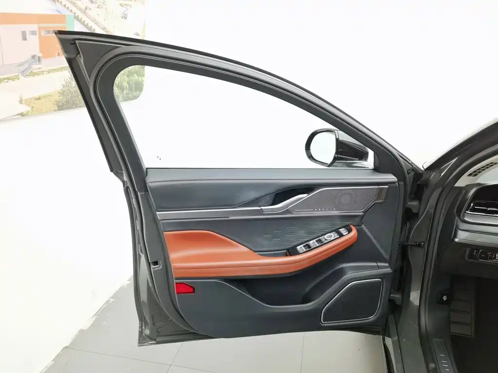 Lincoln Z, миниатюра 8