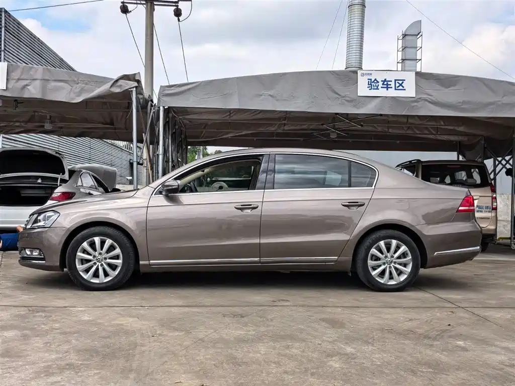 Volkswagen Magotan 2013 1.8TSI Luxury фото 7