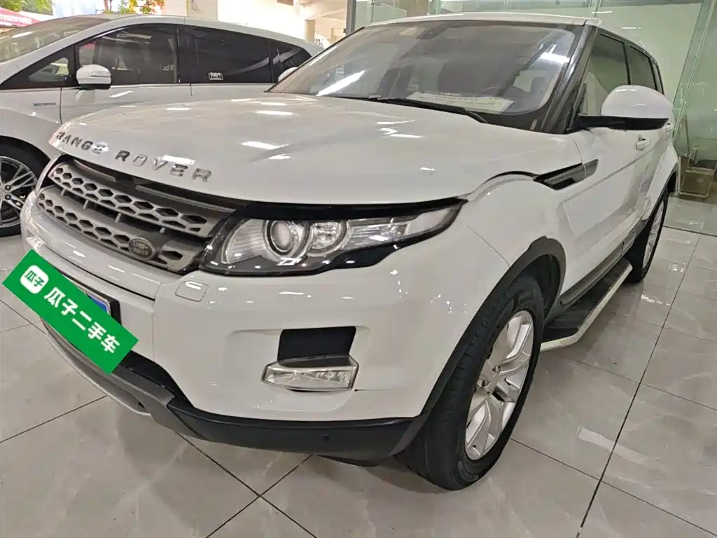 Land Rover Range Rover Evoque 2015 2.0T 5-Door Fashion Edition