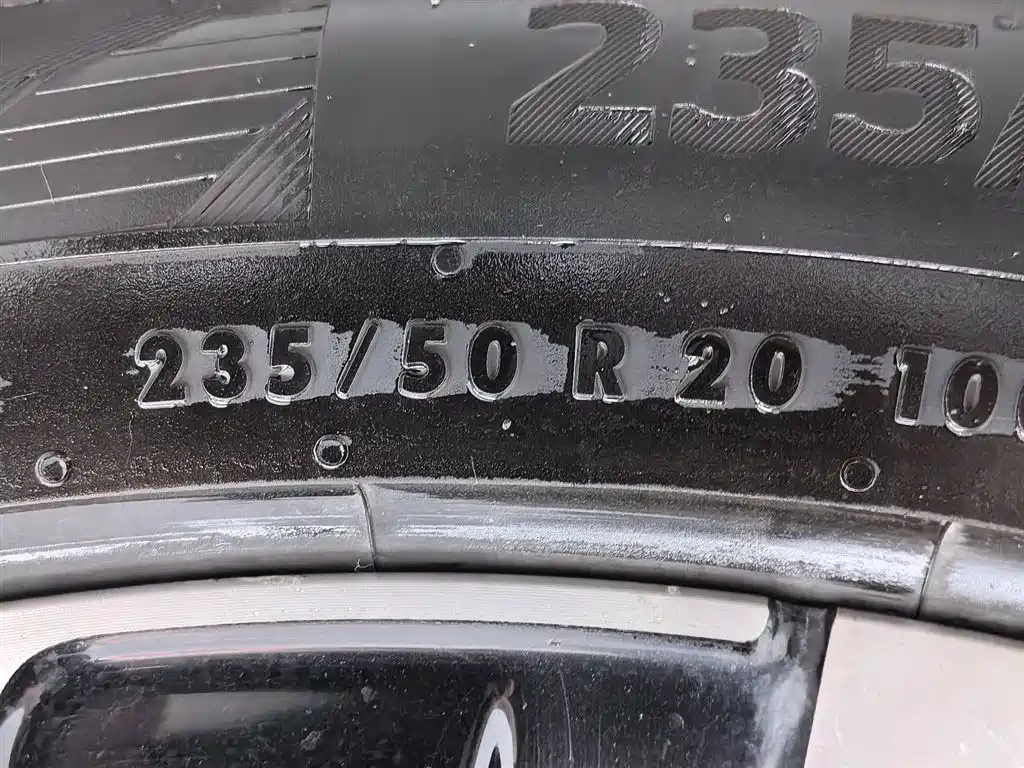 Volkswagen Viloran 2020 380TSI Premium фото 24